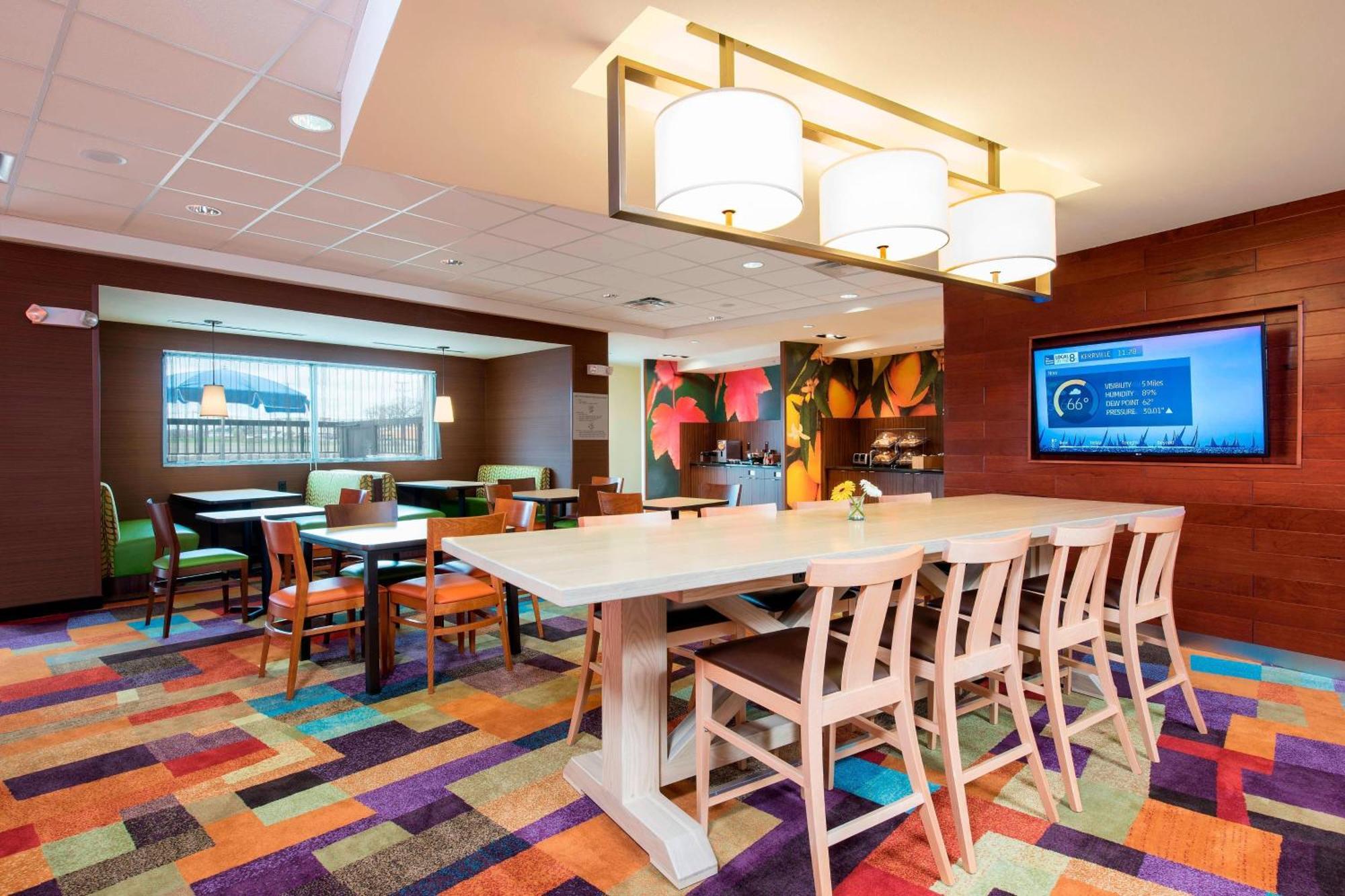 Fairfield Inn & Suites By Marriott Fredericksburg Texas Εξωτερικό φωτογραφία
